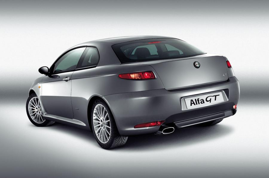  Alfa Romeo GT (937C) 2003 года  (WW) (фото 41 из 53)